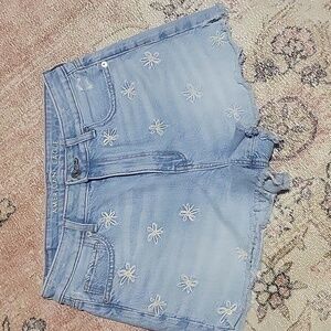 American Eagle Denim w Floral Embroidery Zip 5-pocket 2.5" Inseam Shorts - S 6